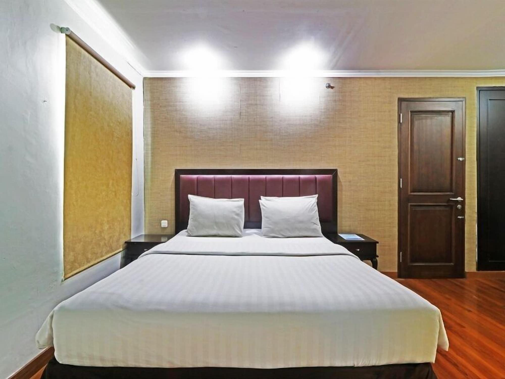 P Hotel ג'קרטה מראה חיצוני תמונה