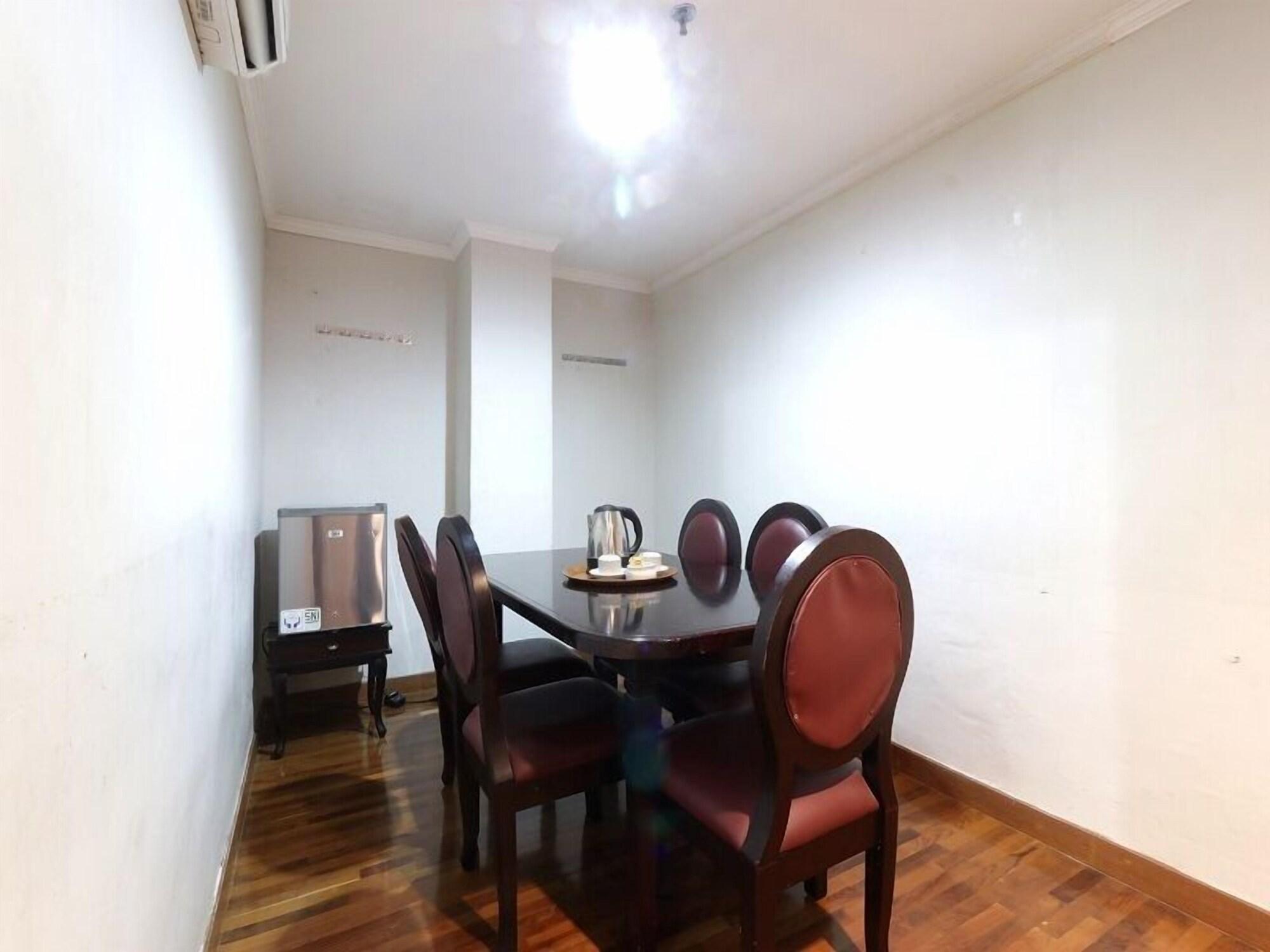 P Hotel ג'קרטה מראה חיצוני תמונה