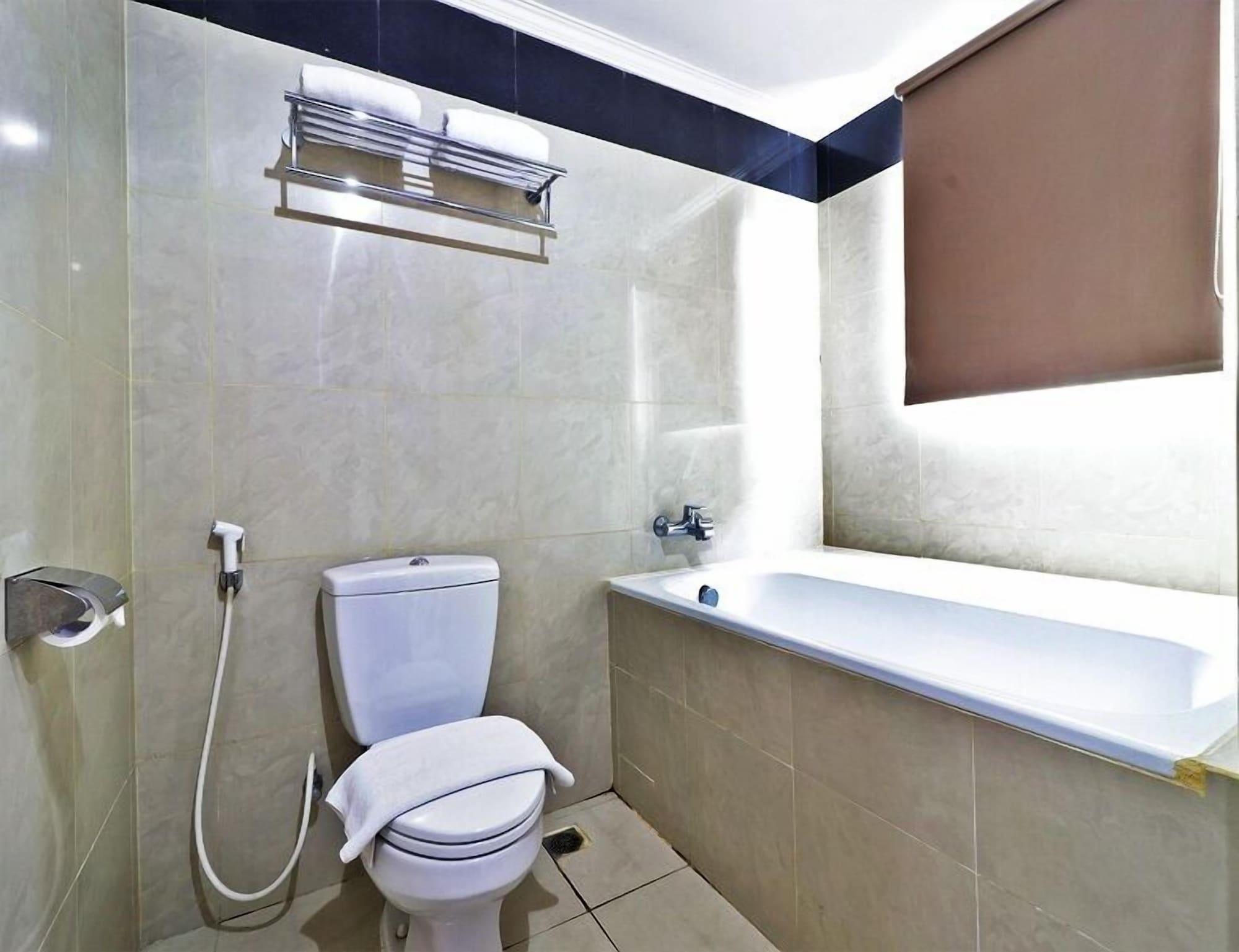 P Hotel ג'קרטה מראה חיצוני תמונה