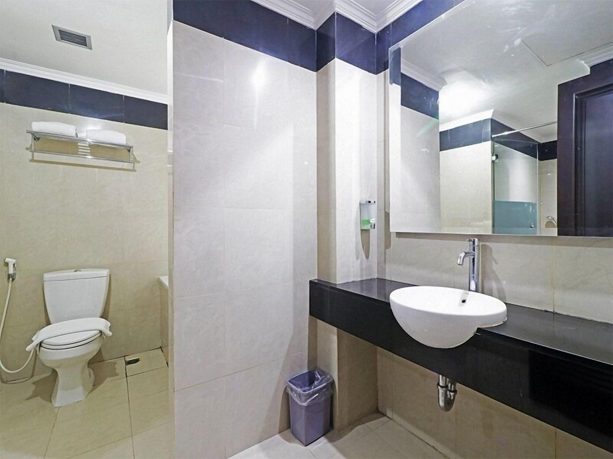 P Hotel ג'קרטה מראה חיצוני תמונה