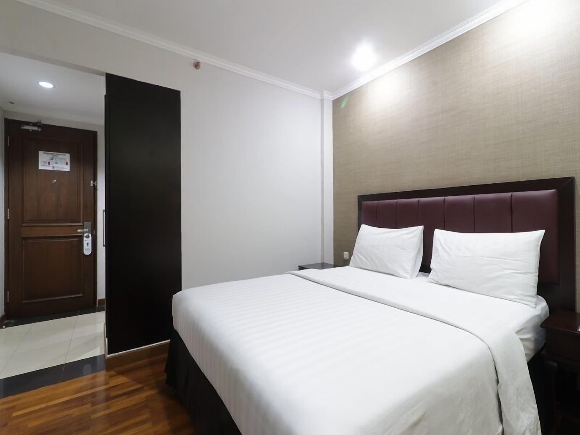 P Hotel ג'קרטה מראה חיצוני תמונה