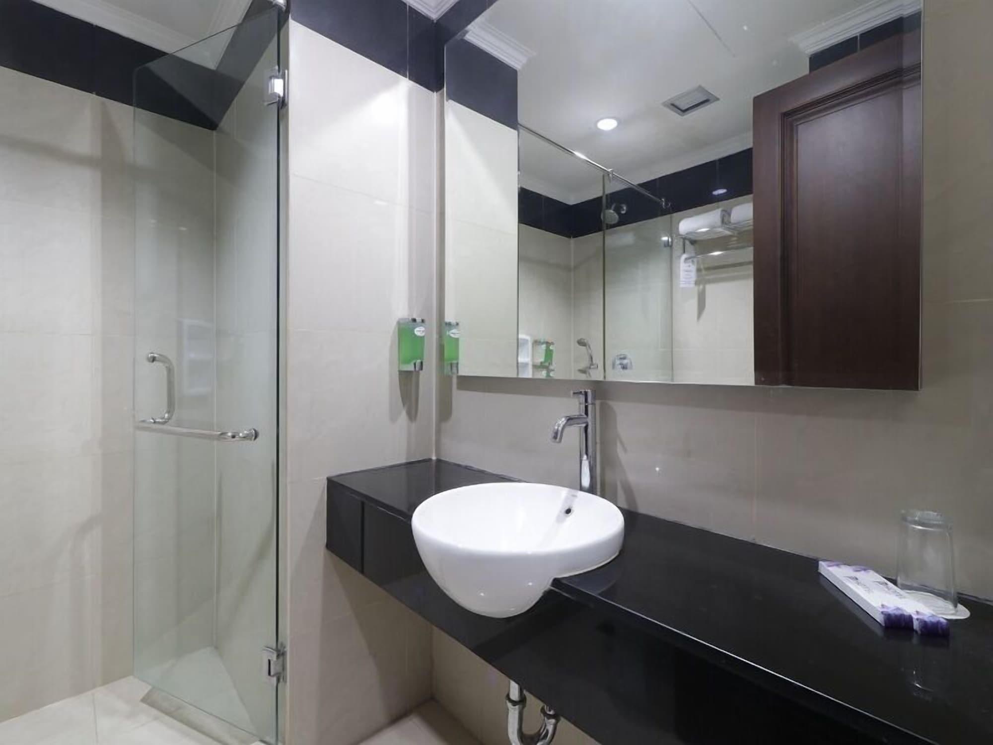 P Hotel ג'קרטה מראה חיצוני תמונה