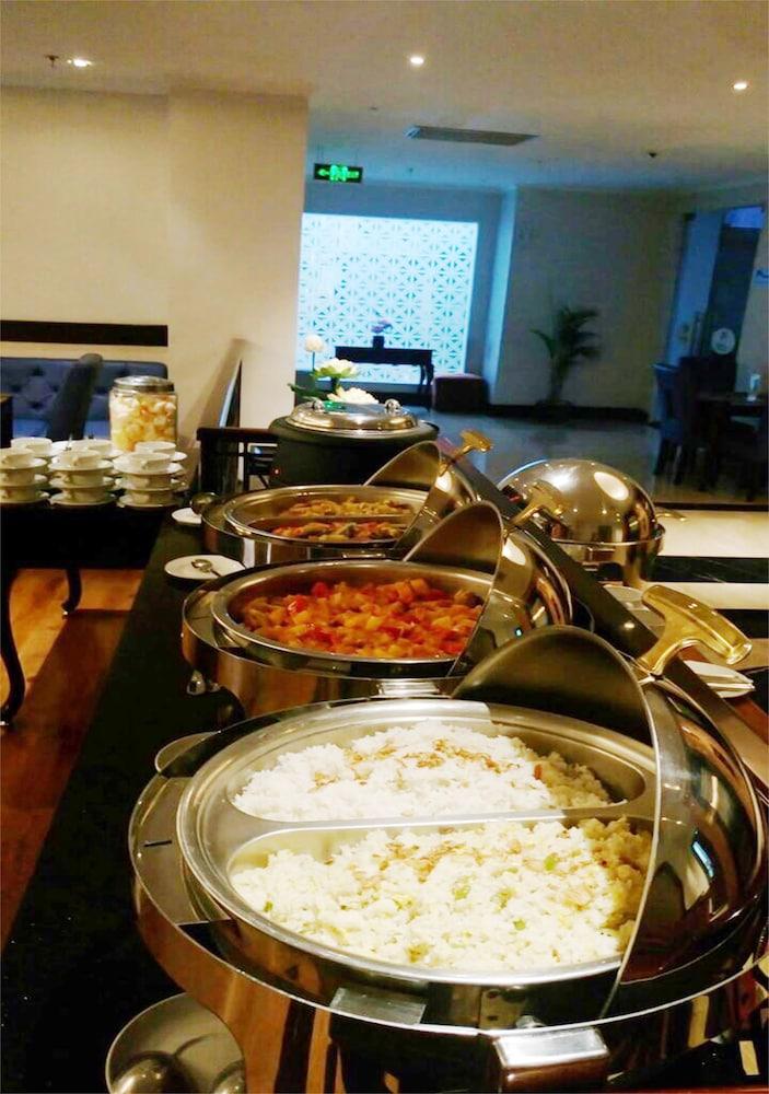 P Hotel ג'קרטה מראה חיצוני תמונה