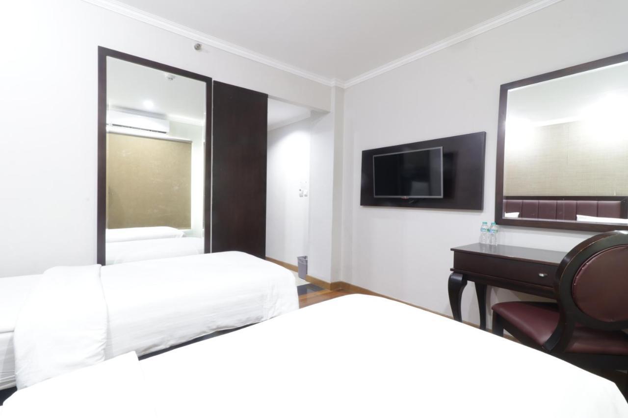 P Hotel ג'קרטה מראה חיצוני תמונה