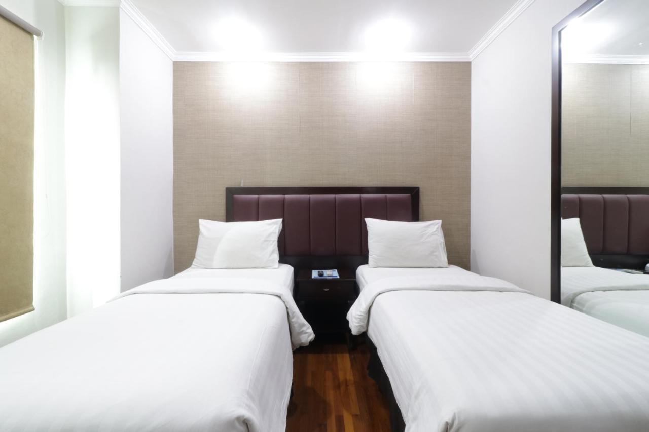 P Hotel ג'קרטה מראה חיצוני תמונה
