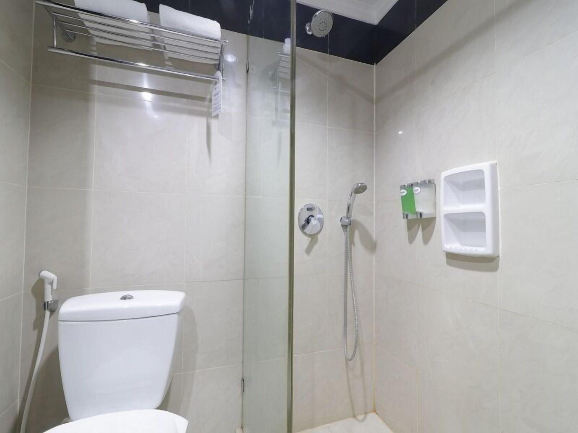 P Hotel ג'קרטה מראה חיצוני תמונה